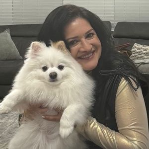 Meet your Posher, Eva